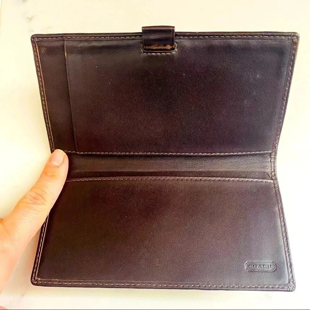 Coach Signature Large Envelope Wallet - Picture 6 of 11